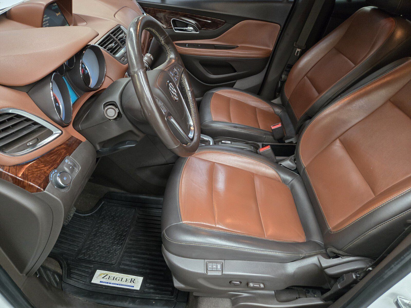 Used 2016 Buick Encore Leather w/ Experience Buick Package AWD/4WD image 7