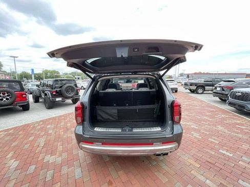 Used 2024 Hyundai Palisade Calligraphy FWD image 31