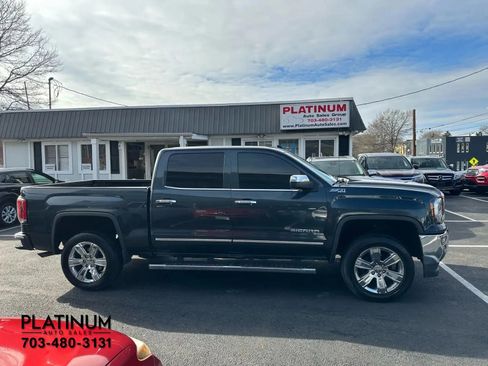 Used 2018 GMC Sierra 1500 SLT image 2
