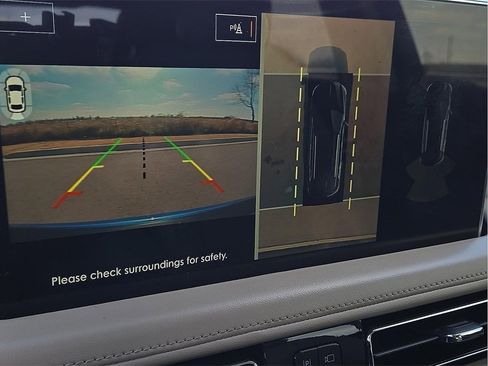 Used 2021 Lincoln Nautilus Reserve image 13