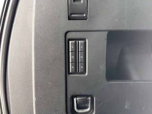 Used 2019 Lincoln Navigator L Reserve AWD/4WD image 17