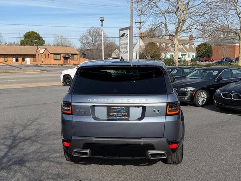 Used 2018 Land Rover Range Rover Sport HSE image 16