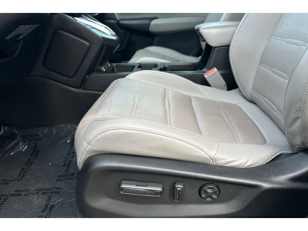 Used 2020 Honda CR-V EX-L image 13