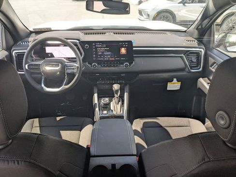 New 2026 GMC Canyon Elevation w/ Convenience Package image 10