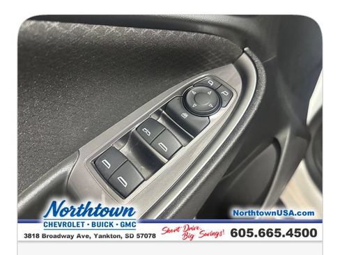 Used 2024 Chevrolet Malibu LT FWD image 11
