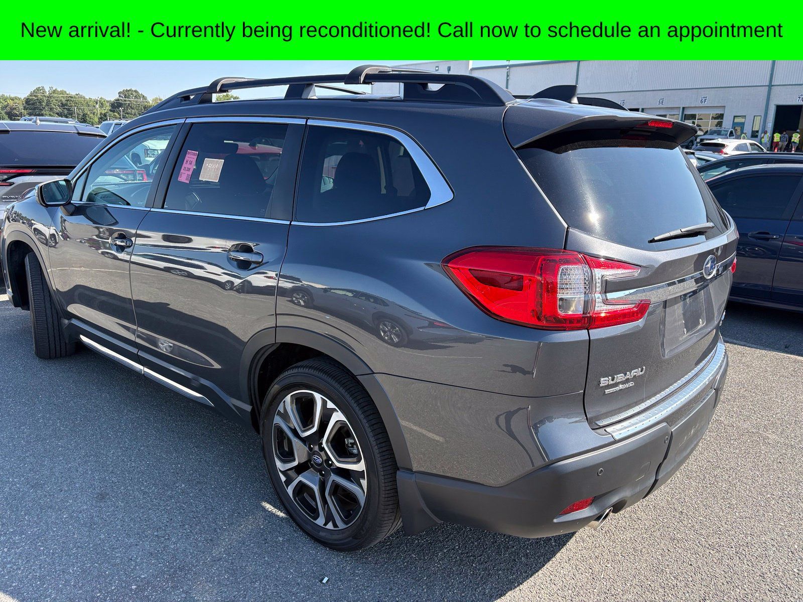 Used 2023 Subaru Ascent Limited w/ Technology Package AWD/4WD image 10