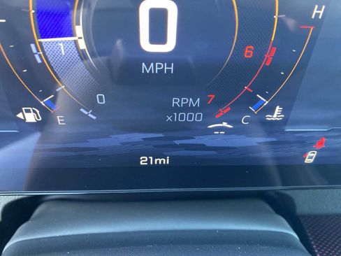 New 2026 Chevrolet Traverse RS image 12