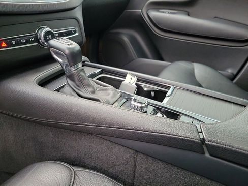 Used 2020 Volvo XC90 T6 Momentum image 29