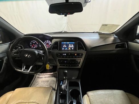 Used 2017 Hyundai Sonata Sport 2.0T image 15