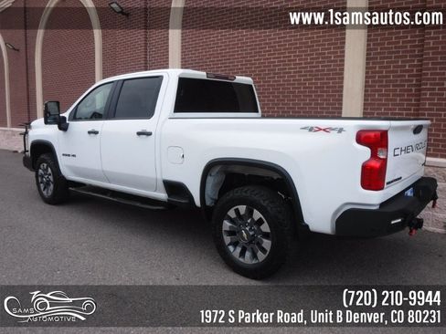 Used 2023 Chevrolet Silverado 2500 Custom w/ Custom Convenience Package AWD/4WD image 4