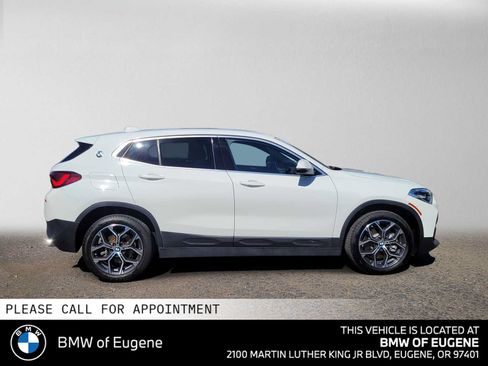 Used 2023 BMW X2 xDrive28i w/ Convenience Package AWD/4WD image 2