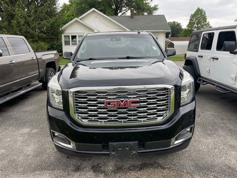 Used 2018 GMC Yukon Denali w/ Denali Ultimate Package AWD/4WD image 2