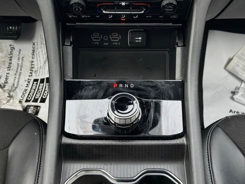 Used 2023 Jeep Grand Cherokee Altitude image 36