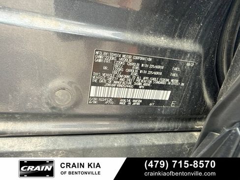 Used 2022 Toyota RAV4 SE AWD/4WD image 19