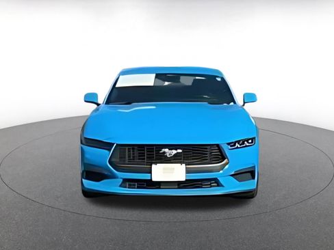 Used 2024 Ford Mustang Premium image 11