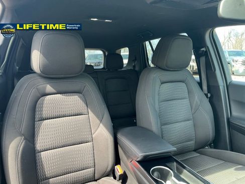 Used 2025 Chevrolet Equinox LT image 35