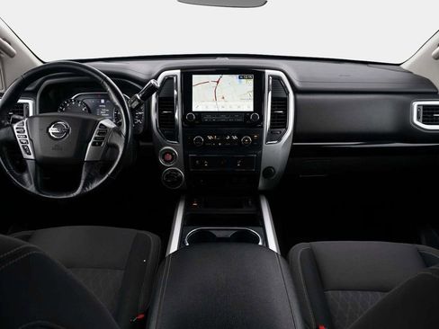 Used 2021 Nissan Titan SV w/ SV Convenience Package image 20