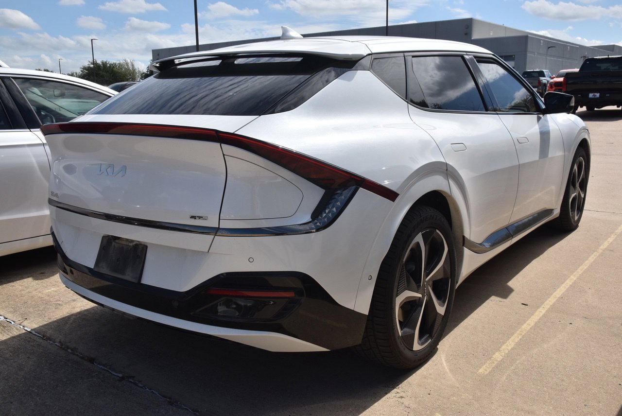 Used 2023 Kia EV6 GT-Line AWD/4WD image 5