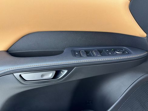 Used 2024 Lexus RX 350 Premium Plus w/ Convenience Package image 10