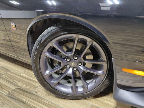 Used 2022 Dodge Challenger R/T Scat Pack RWD image 16