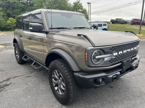 Used 2025 Ford Bronco Badlands AWD/4WD image 7