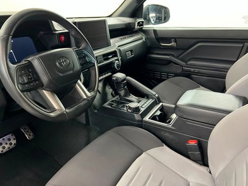 Used 2024 Toyota Tacoma TRD Sport image 15