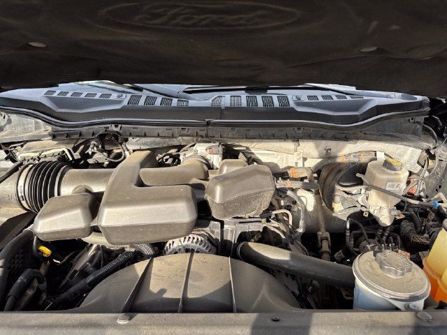 Used 2019 Ford F250 Lariat w/ Lariat Value Package AWD/4WD image 23