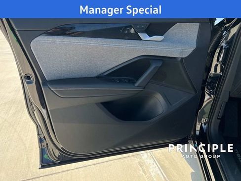 New 2025 Volkswagen Tiguan S FWD image 20