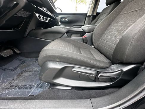 Used 2024 Honda HR-V LX image 20