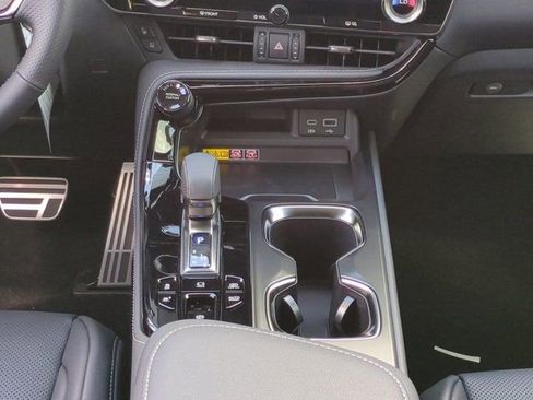 New 2026 Lexus NX 450h+ F Sport AWD/4WD image 19