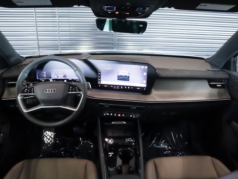 New 2026 Audi Q3 quattro 2.0T AWD/4WD image 10