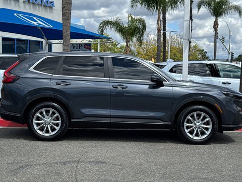 Used 2024 Honda CR-V EX image 8