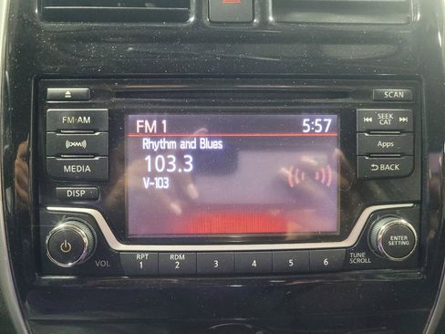 Used 2015 Nissan Versa Note SR w/ SR Convenience Package FWD image 25