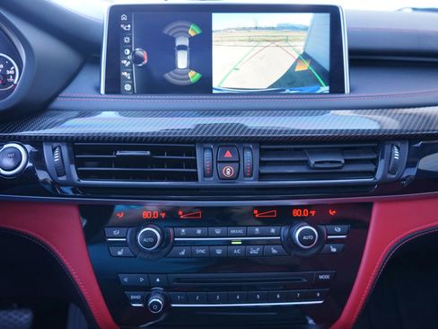 Used 2017 BMW X5 M image 28