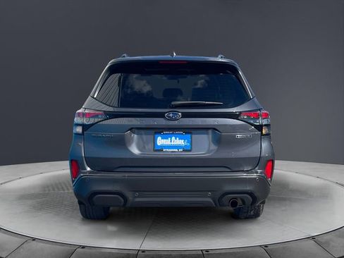 Used 2025 Subaru Forester Touring AWD/4WD image 4