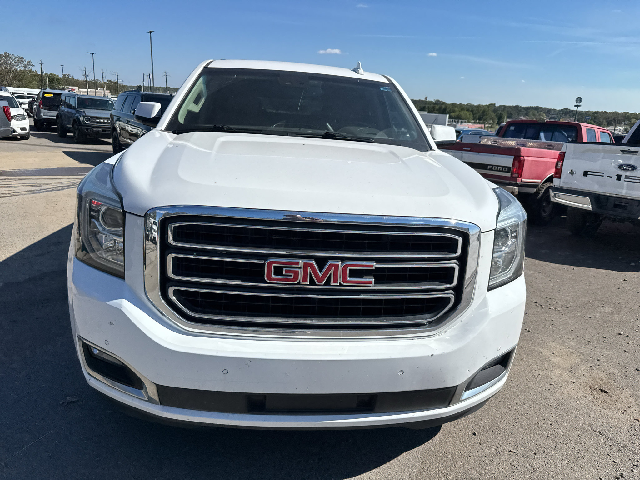 Used 2020 GMC Yukon SLT w/ Open Road Package RWD image 2