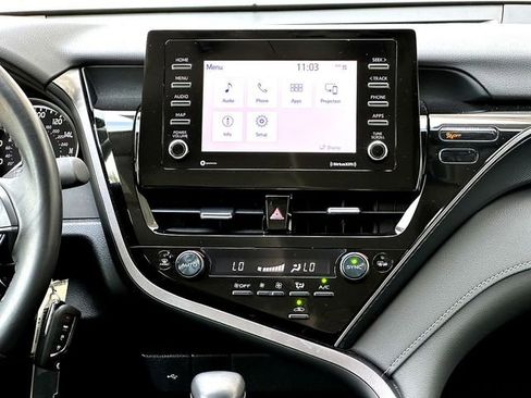 Used 2023 Toyota Camry SE FWD image 28