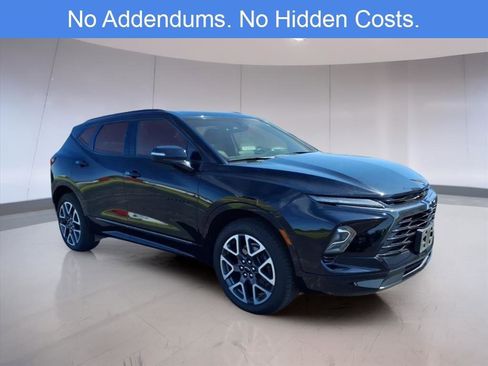 Certified 2023 Chevrolet Blazer RS w/ Enhanced Convenience Package image 8