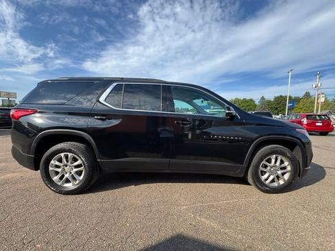 Used 2020 Chevrolet Traverse LT AWD/4WD image 8