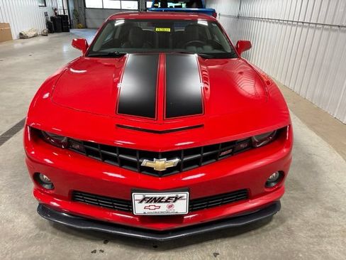 Used 2010 Chevrolet Camaro SS w/ RS Package RWD image 8