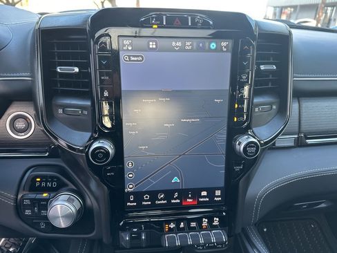 Used 2024 RAM 1500 Limited image 17