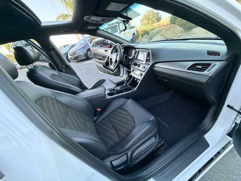 Used 2019 Hyundai Sonata Sport FWD image 18