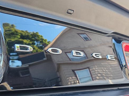 Used 2020 Dodge Challenger SRT Hellcat Redeye image 28