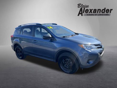 Used 2014 Toyota RAV4 LE AWD/4WD image 1