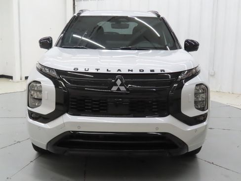 New 2026 Mitsubishi Outlander SEL AWD/4WD image 9