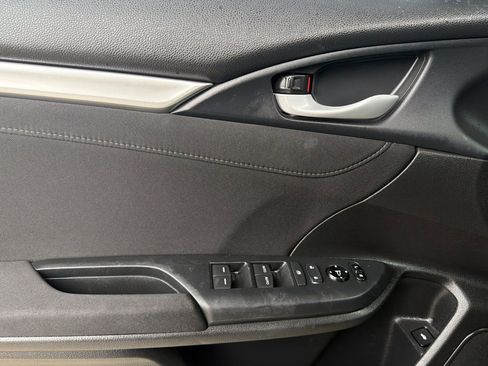 Used 2017 Honda Civic EX-T image 13