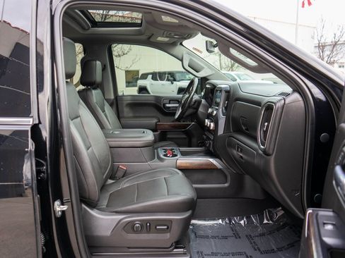 Used 2019 GMC Sierra 1500 SLT w/ SLT Premium Plus Package image 10