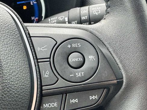 Used 2023 Toyota RAV4 SE AWD/4WD image 19