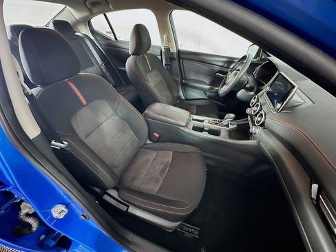 Used 2025 Nissan Sentra SR image 28