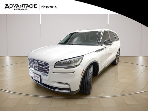 Used 2022 Lincoln Aviator Reserve w/ Elements Package Plus AWD/4WD image 4